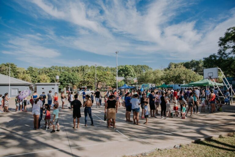 Romero Spinelli y Stelatto recorrieron el barrio Los Paraísos con el operativo de salud imagen-49