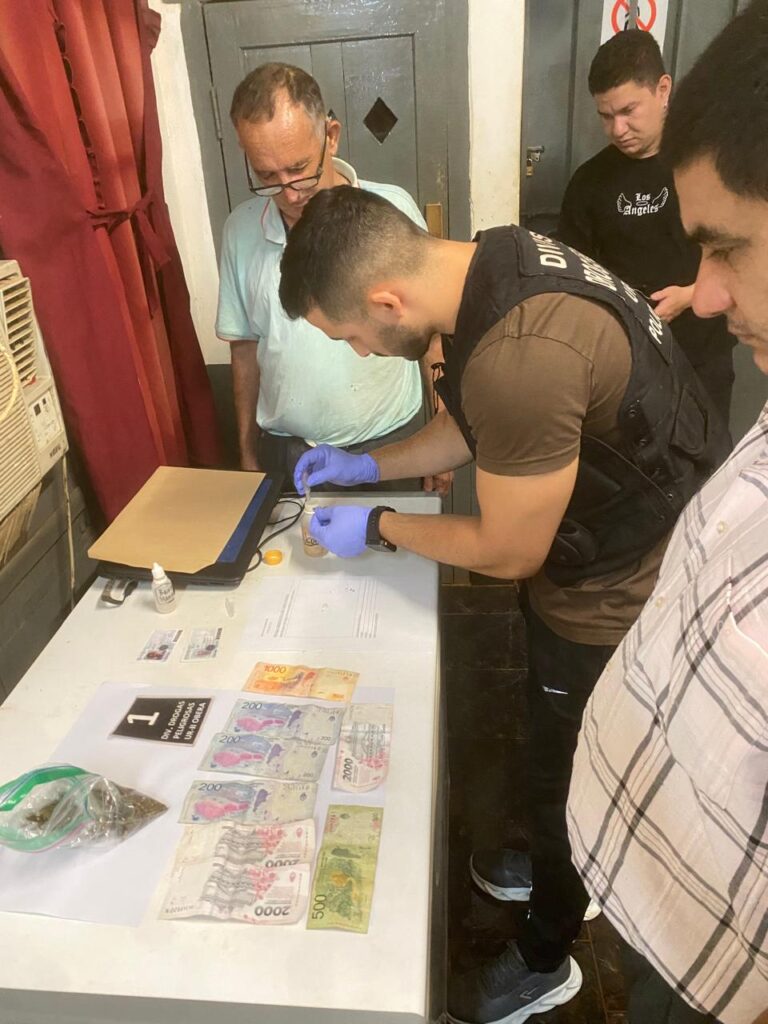 Rápido accionar del personal penitenciario evitó ingreso de droga al penal imagen-37