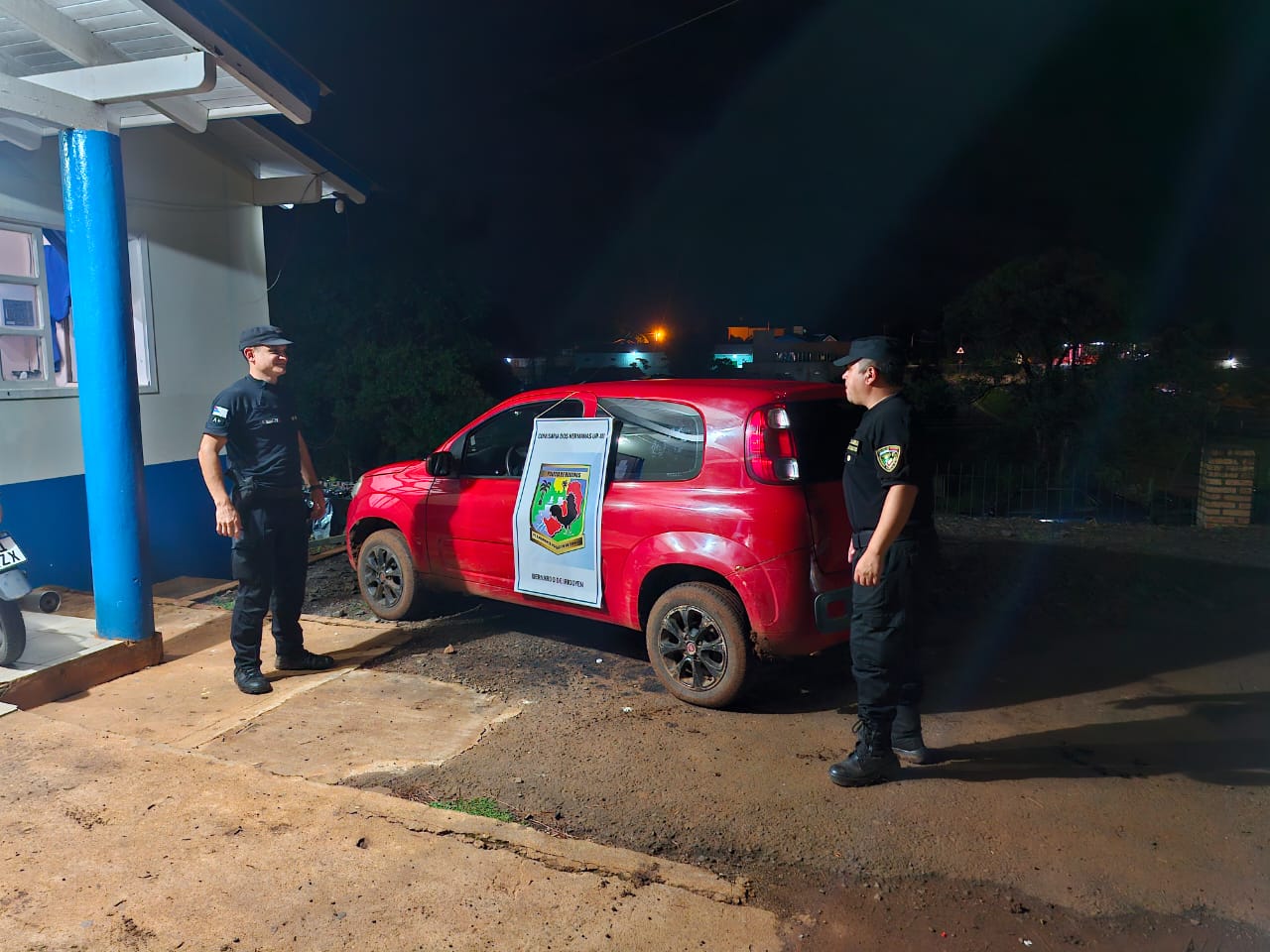 Rápido operativo policial desbarata a una banda de asaltantes en Dos Hermanas y recupera dos vehículos imagen-2