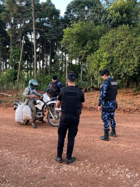 Operativo de captura tras asalto a empleada de una estación de servicio en Apóstoles imagen-9