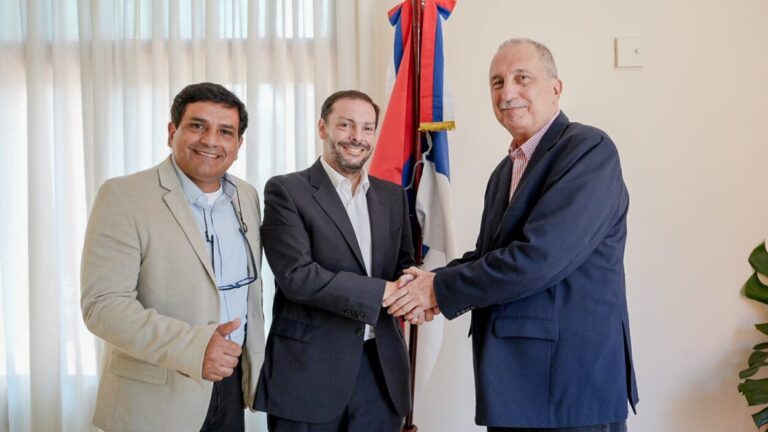 El gobernador Passalacqua recibió al Director Nacional de Educación Privada, quien destacó el modelo educativo misionero imagen-37