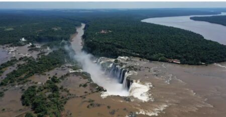 Las Cataratas del lado brasileño quedaron en medio de una disputa legal y podrían cambiar de “dueño” imagen-2