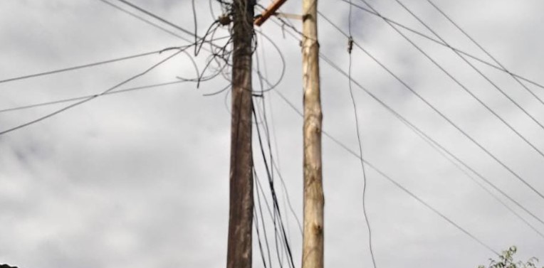 Falla en línea subterránea de 33 kV afecta el servicio eléctrico en Puerto Iguazú imagen-8