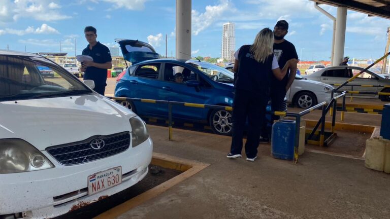 Los puentes Puerto Iguazú - Foz y Posadas - Encarnación, dos de los tres pasos de frontera argentinos con mayor tránsito de personas durante el 2024 imagen-45
