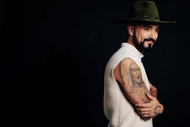 Abel Pintos regresa a Posadas con su "Tour Verano 2025" para un espectáculo emocionante y un reencuentro especial con el público misionero imagen-33