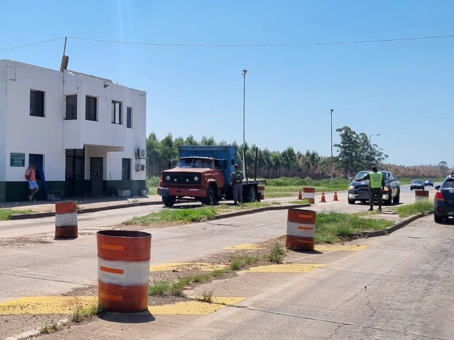 "Cucheta de Flores": secuestran en Corrientes una tonelada de marihuana que salió de San Vicente con destino a Zárate imagen-6