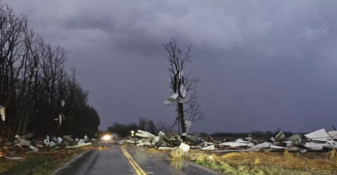 Tornados y tormentas de granizo azotan a EEUU: reportan al menos 32 muertos y más de 30 heridos imagen-11