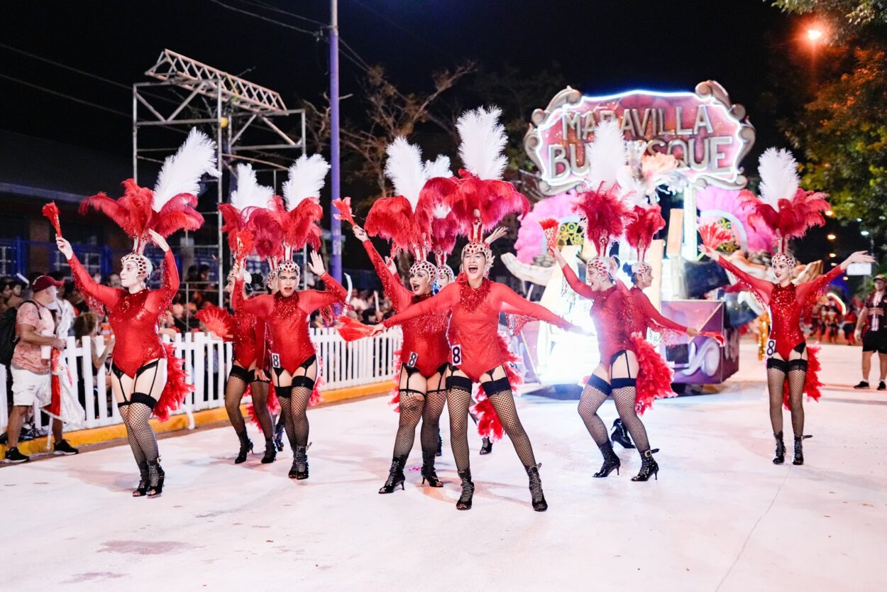 San Ignacio brilló en la noche final de los Carnavales Provinciales imagen-8