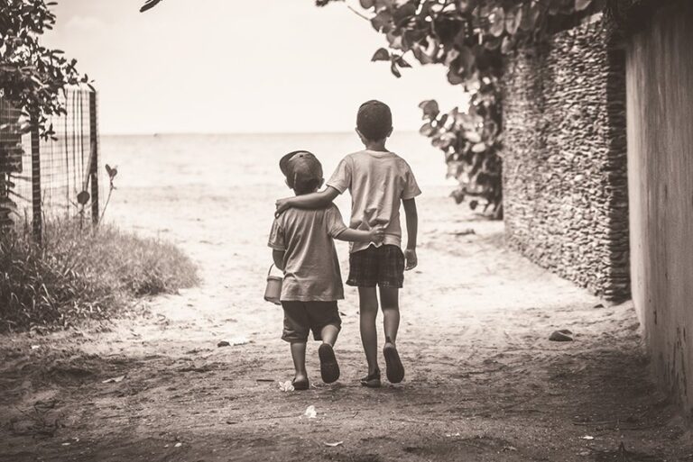 Día del Hermano: ¿por qué se celebra este martes 4 en Argentina? imagen-28