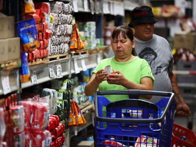 Inflación: la suba de alimentos persiste en marzo y el IPC podría superar al 2,4% de febrero imagen-24