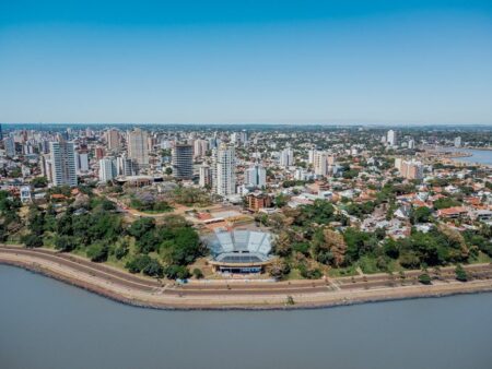 "La expansión geográfica de Posadas en una enorme extensión territorial representa un desafío para llegar con servicios adecuados", dijo Stelatto imagen-14