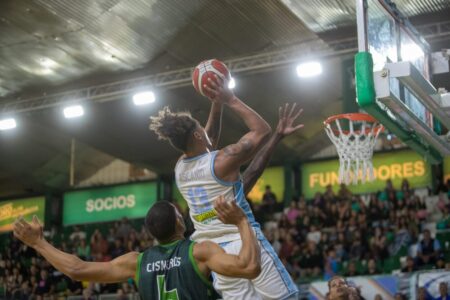 Básquet: derrota de OTC en su visita a Gimnasia de Comodoro Rivadavia imagen-4