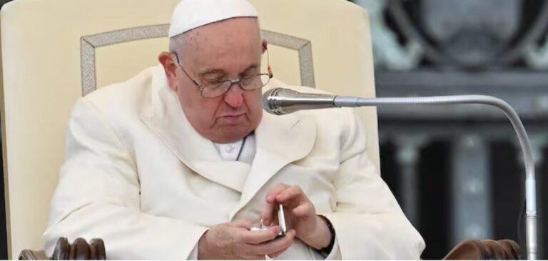 El estado de salud del Papa: Francisco tuvo de nuevo dos crisis respiratorias agudas imagen-4