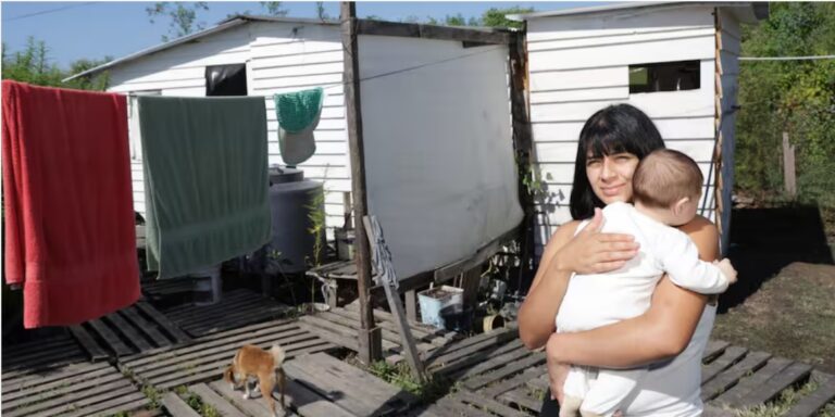 La pobreza que las cifras no muestran y sube desde 2018: “Se acentúan las privaciones estructurales” imagen-40