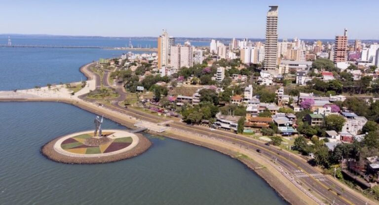 Tiempo: Nubosidad variable y cálido, chaparrones y tormentas aisladas a partir de la tarde Tiempo: Nubosidad variable y cálido, chaparrones y tormentas aisladas a partir de la tarde imagen-45