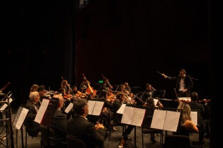 La Orquesta de Cámara se presenta este sábado en el Centro de Convenciones imagen-10