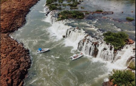 Aunque disminuyó la afluencia de visitantes, los fines de semana llegan turistas a El Soberbio imagen-2