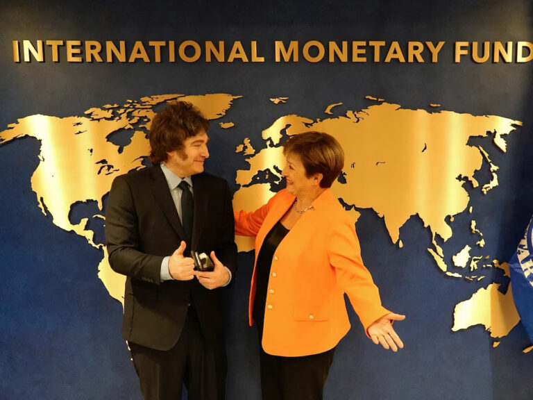 FMI: El Gobierno esperará que finalice el tratamiento en el Congreso antes de cerrar el acuerdo técnico imagen-35