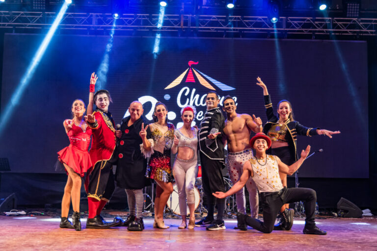 Circo y risas al atardecer: un Al Caer el Sol diferente en El Brete imagen-16