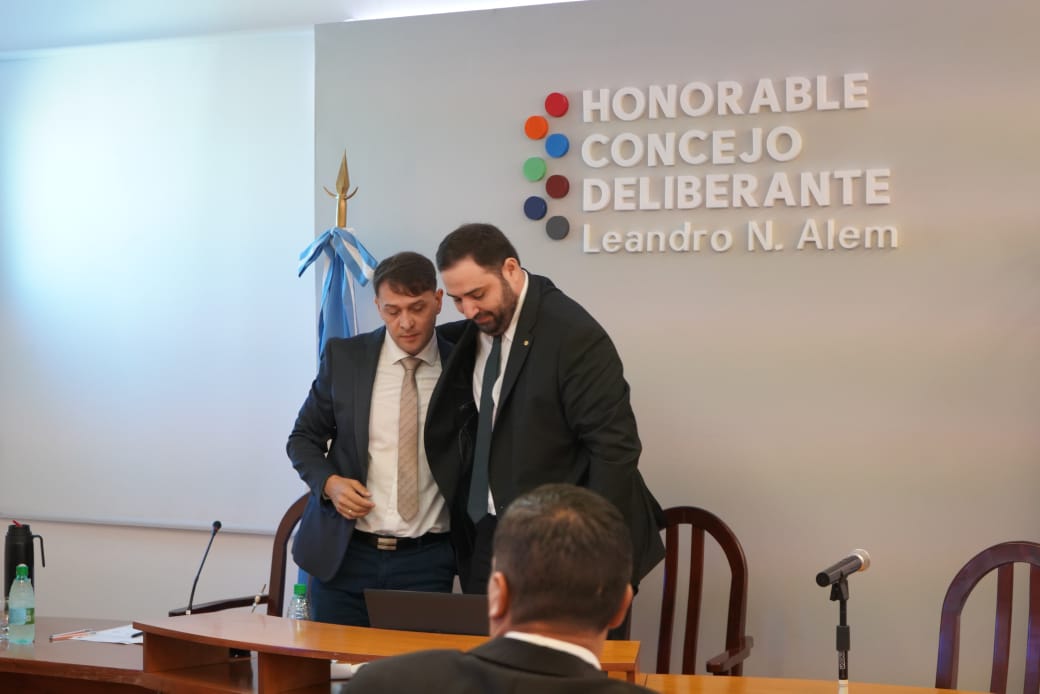 "En Alem, venimos a crecer de verdad", dijo el intendente Sebely al inaugurar un nuevo período de sesiones ordinarias del Concejo Deliberante imagen-4