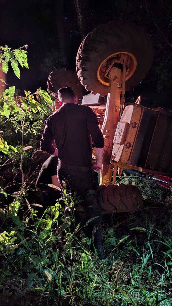 La Policía de Misiones recuperó una retroexcavadora robada tras un operativo internacional en la frontera imagen-4