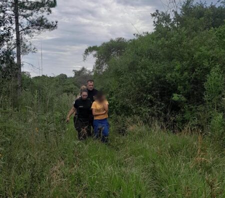 Tras una intensa búsqueda la Policía localizó a una menor que se ausentó de la escuela imagen-11