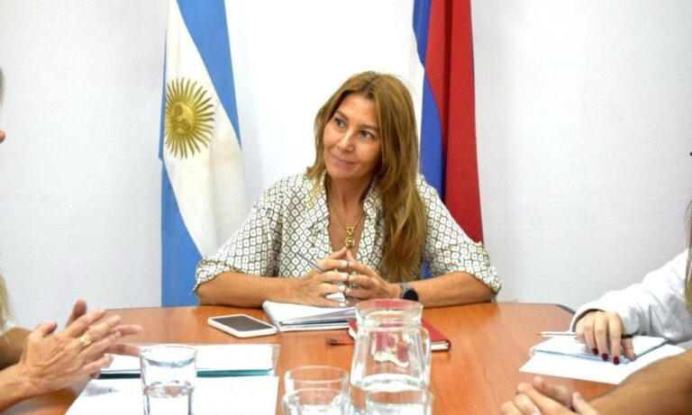 Valeria Fiore: “La Defensoría del Pueblo está disponible las 24 horas, los 7 días de la semana, los 365 días del año” Valeria Fiore: “La Defensoría del Pueblo está disponible las 24 horas, los 7 días de la semana, los 365 días del año” imagen-7