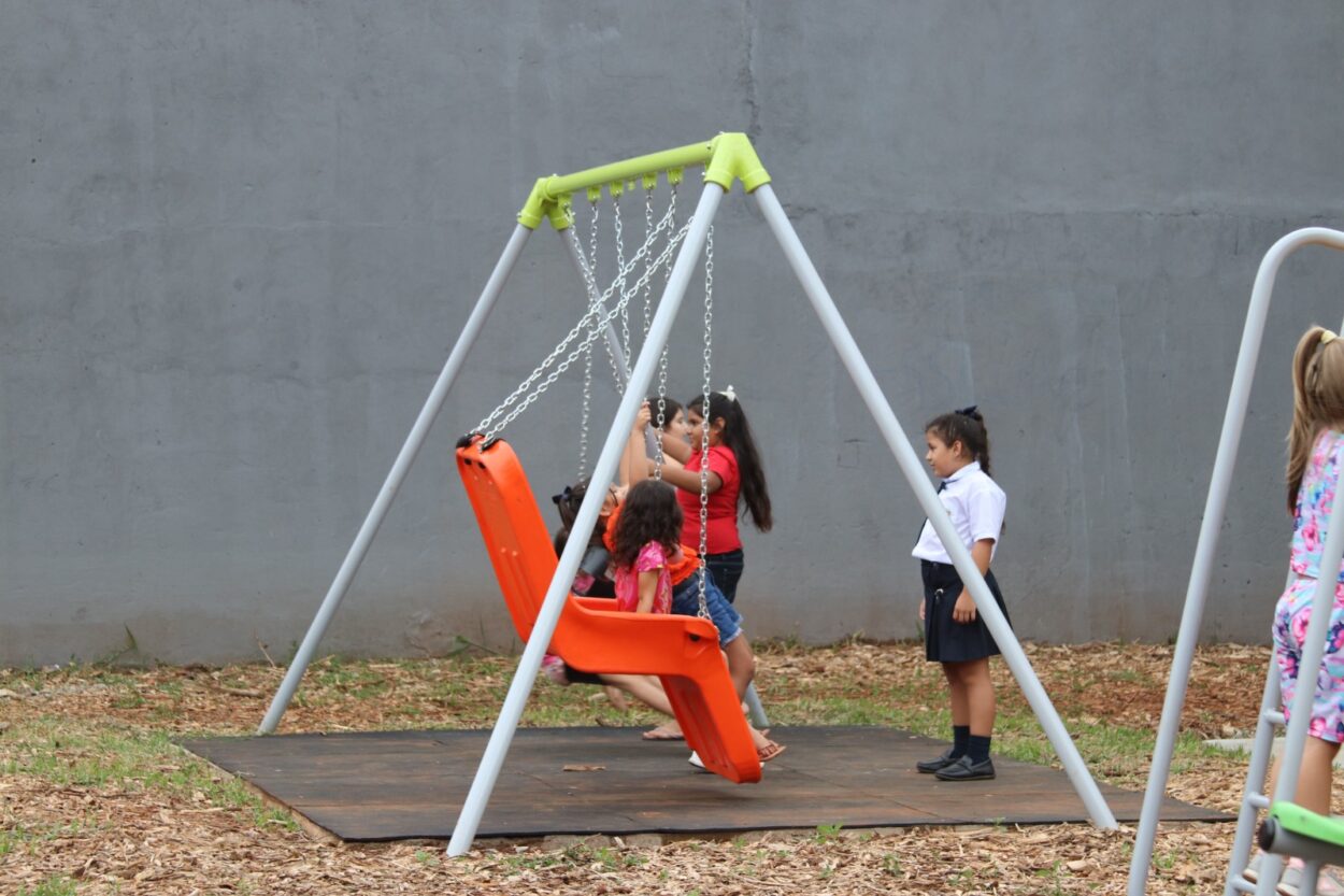 El intendente Stelatto acompañó la entrega de la nueva plaza a vecinos de San Juan Evangelista imagen-18