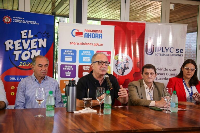 "En un momento tan difícil como el que estamos viviendo es fundamental trabajar juntos para salir adelante", dijo Passalacqua en el lanzamiento de "El Reventón" 2025 imagen-37