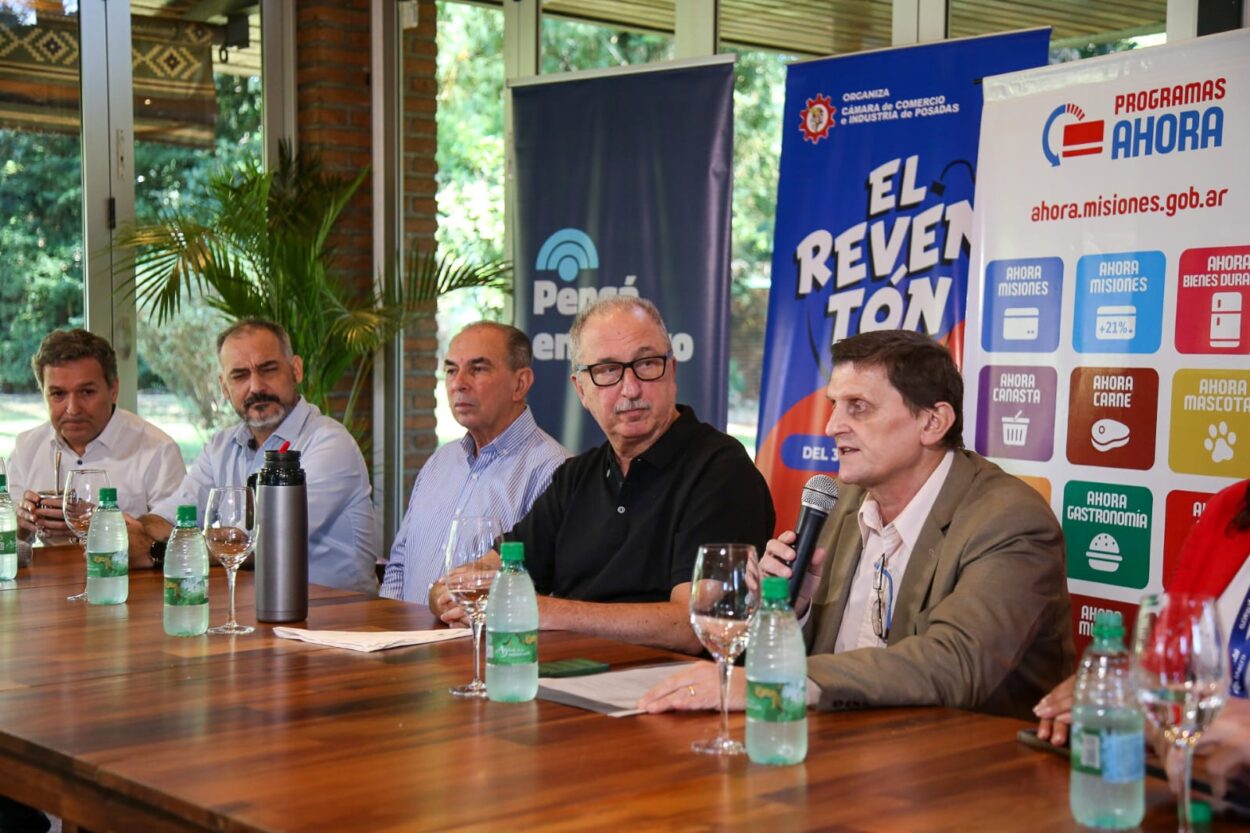 "En un momento tan difícil como el que estamos viviendo es fundamental trabajar juntos para salir adelante", dijo Passalacqua en el lanzamiento de "El Reventón" 2025 imagen-4