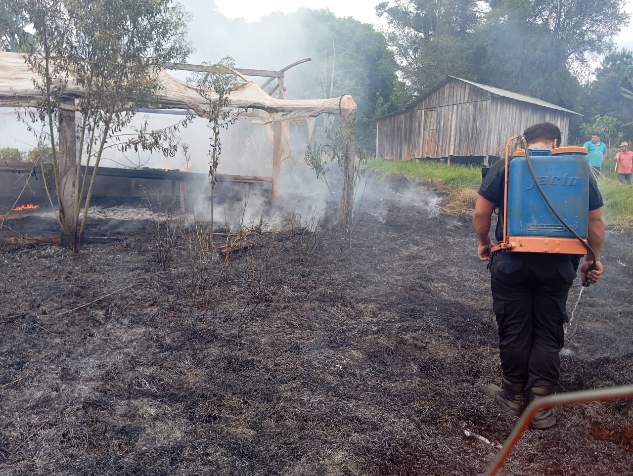 Incendios: combatieron 46 focos y labraron 13 actas por quemas ilegales imagen-4