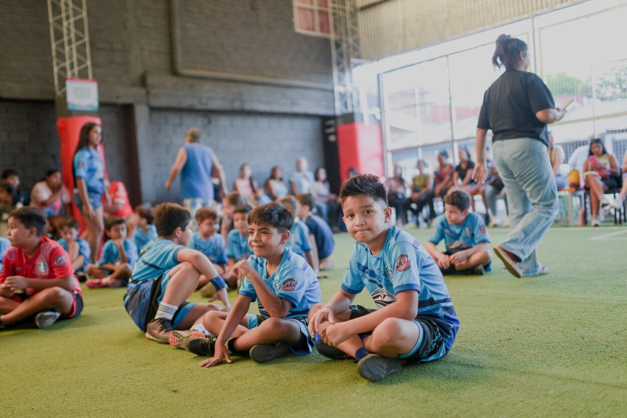 Con gran participación de vecinos de la Chacra 49, inauguraron las obras de remodelación del Polideportivo "Los Peques" imagen-8