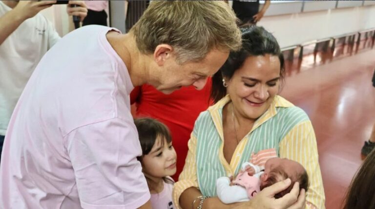 El milagro vuelve a Misiones: Martina regresa a la tierra colorada tras superar la hipertensión pulmonar severa imagen-21