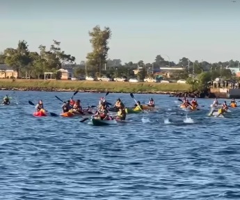 Natación: exitoso regreso del Aguas Abiertas a Posadas imagen-9