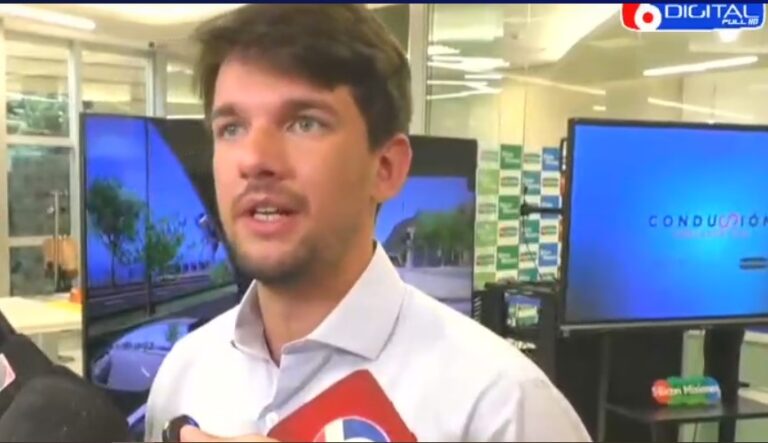 Simulador de Manejo 100% local: "Silicon Misiones tiene talentos que nos llenan de orgullo", dijo Romero Spinelli imagen-8