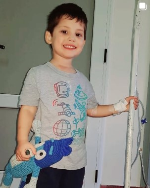 Para tener esperanza de vida, Santino necesita continuar su tratamiento contra la leucemia en el exterior y su familia pide ayuda imagen-4