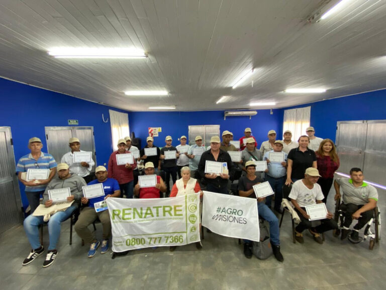 El Renatre finalizó una capacitación sobre Buenas Prácticas del Té para trabajadores rurales en Misiones imagen-42