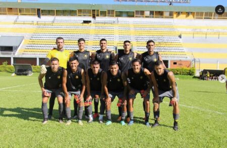 Fútbol: Crucero sigue con la puesta a punto imagen-9