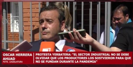 “Los industriales no se pueden olvidar que los productores evitaron que se fundieran en la pandemia”, enfatizó Herrera Ahuad imagen-3