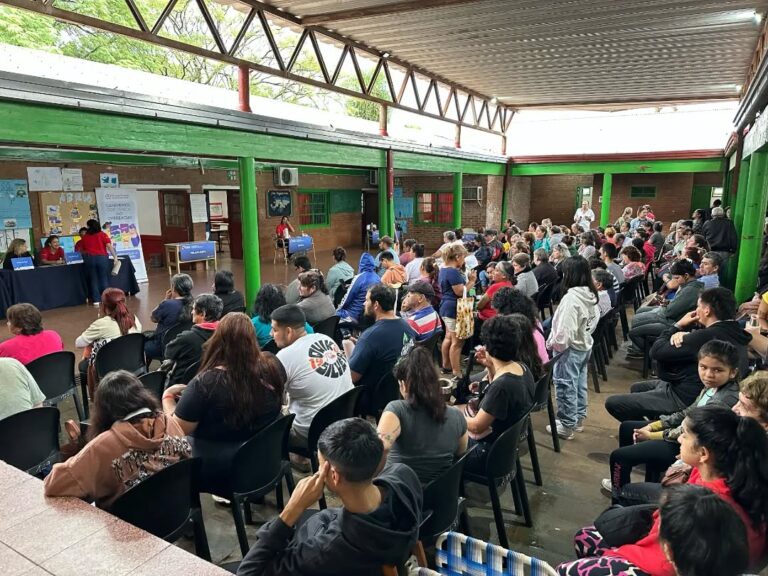 El PAS llegó con el operativo integral a la Escuela 783 del barrio Los Kiris imagen-31