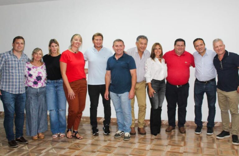 Fuerte respaldo de la Codeim a los candidatos renovadores en Almafuerte imagen-14