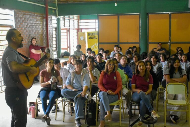 Arrancan las actividades por la Semana del Músico Misionero con homenajes y charlas educativas imagen-34