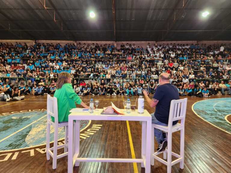 En Oberá, “Cayetano” habló sobre los impactos del juego patológico en su vida imagen-16