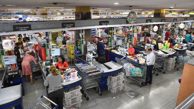 Dato clave: las consultoras estiman para abril una inflación similar a la de marzo imagen-24
