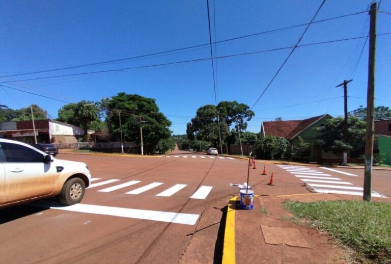 Programa 4.000 Esquinas: Vialidad señalizó intersecciones en más de 25 municipios imagen-24