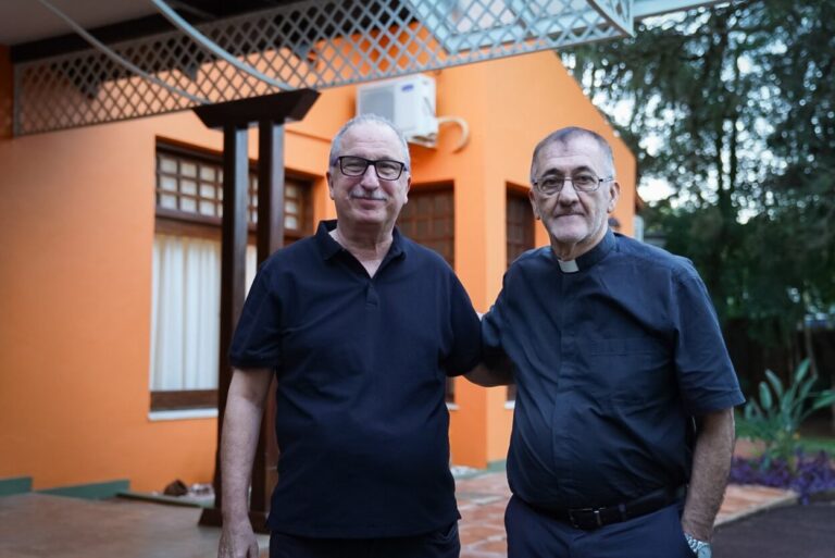 Semana Santa: Passalacqua recibió al Obispo de Posadas imagen-46