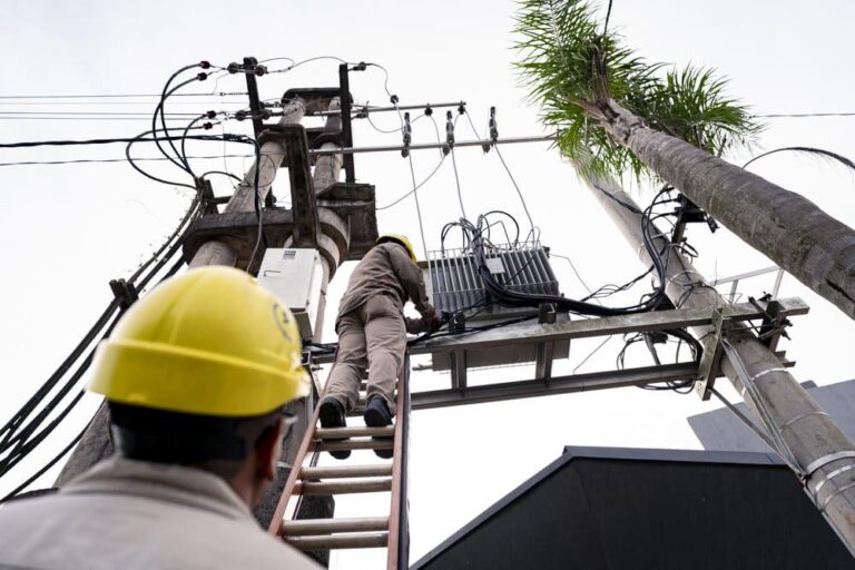 Sistema lumínico del puente Yabebiry: "Una obra que brinda seguridad a todos los que transiten por este viaducto y la zona”, destacan imagen-37