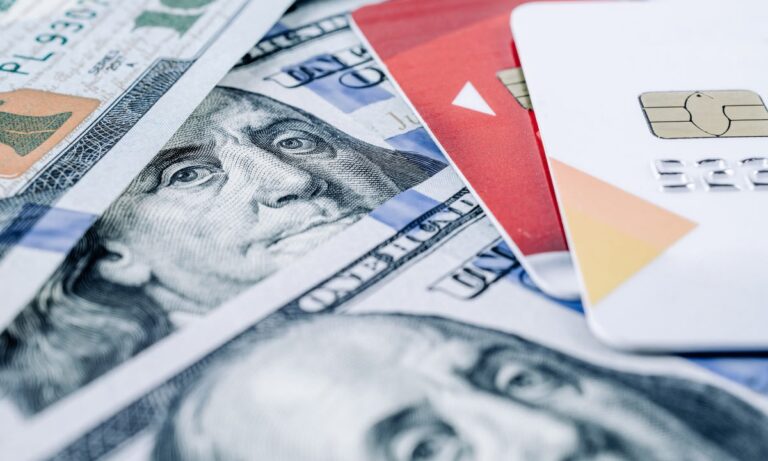 Cómo conviene pagar los gastos con tarjeta de crédito en dólares tras el fin del cepo cambiario imagen-30