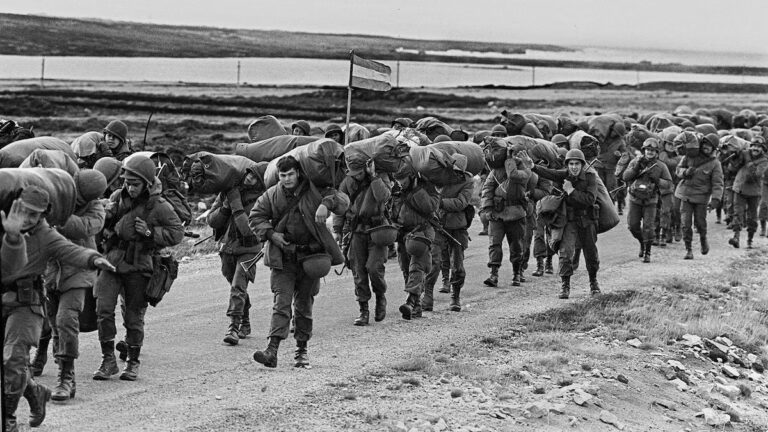 Día del Veterano y de los Caídos en la Guerra de Malvinas: ¿por qué se conmemora el 2 de abril y desde cuándo es feriado? imagen-31