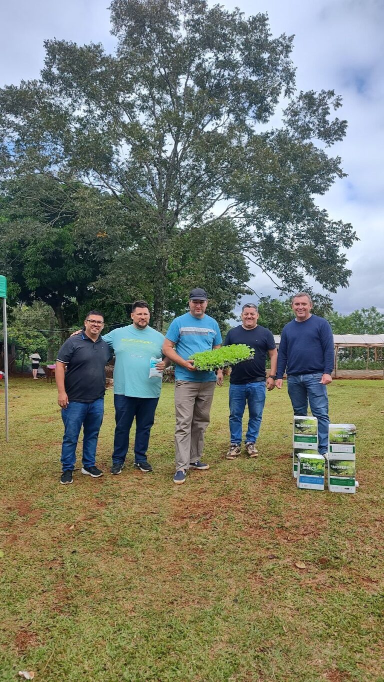 Gran capacitación de bioinsumos con drones y más imagen-13